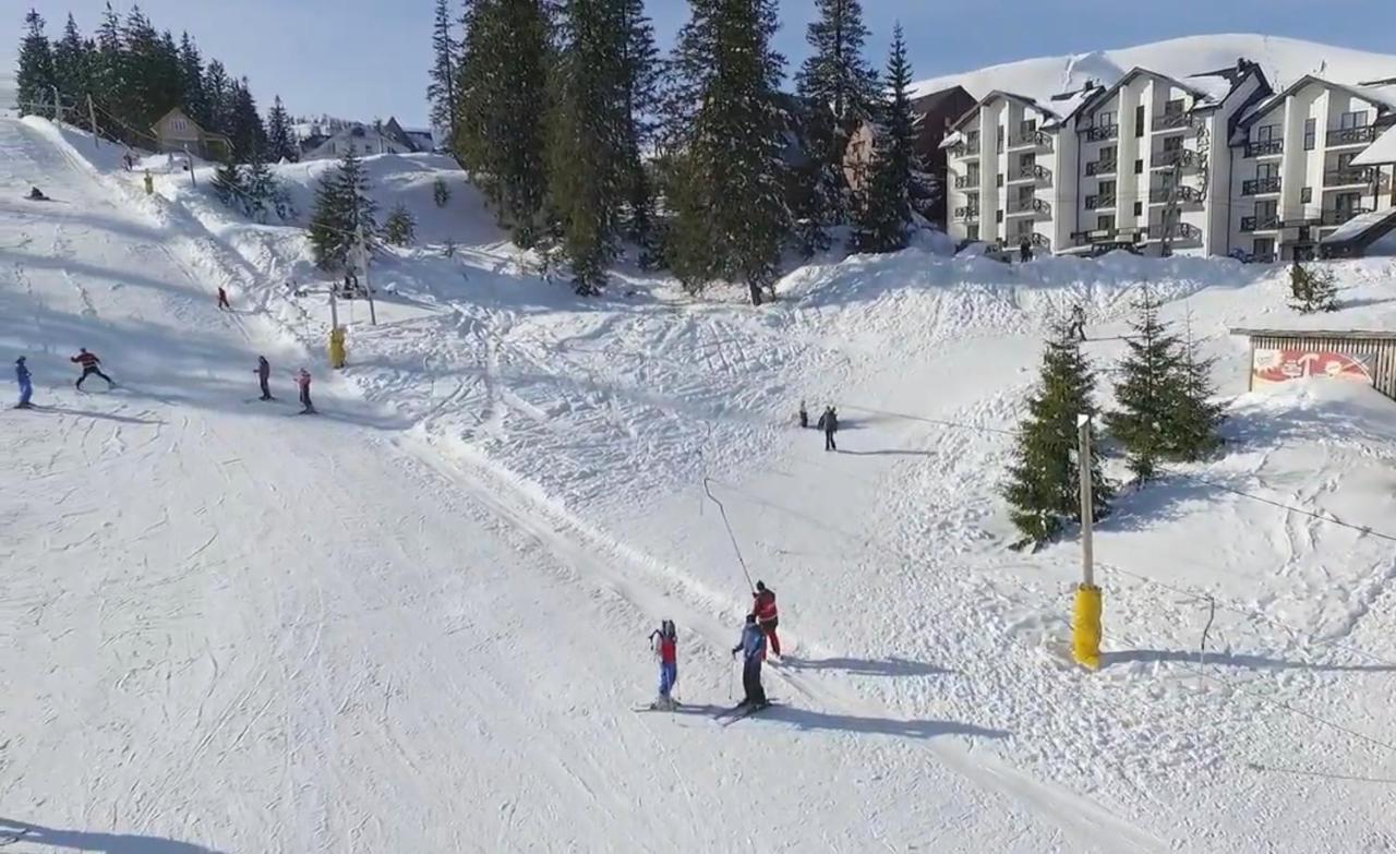 Hotel Adrenalin Dragobrat Exterior foto